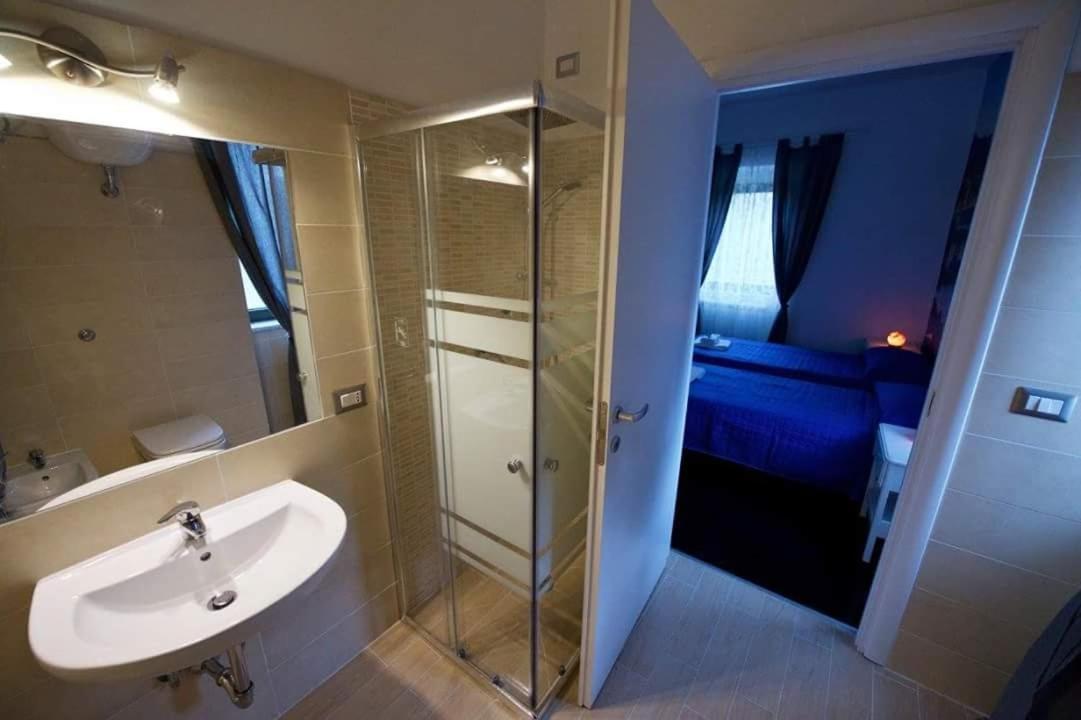 Villa Vittoria Mini Hotel Salerno Eksteriør bilde
