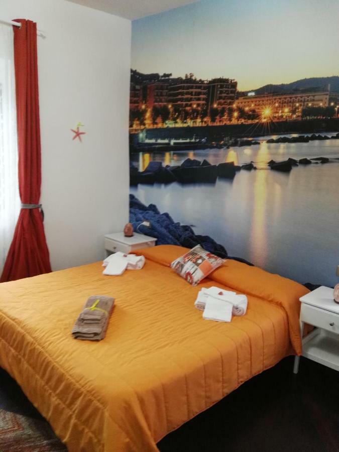 Villa Vittoria Mini Hotel Salerno Eksteriør bilde