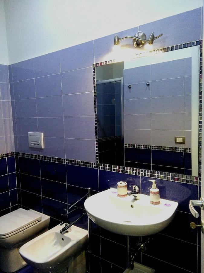 Villa Vittoria Mini Hotel Salerno Eksteriør bilde
