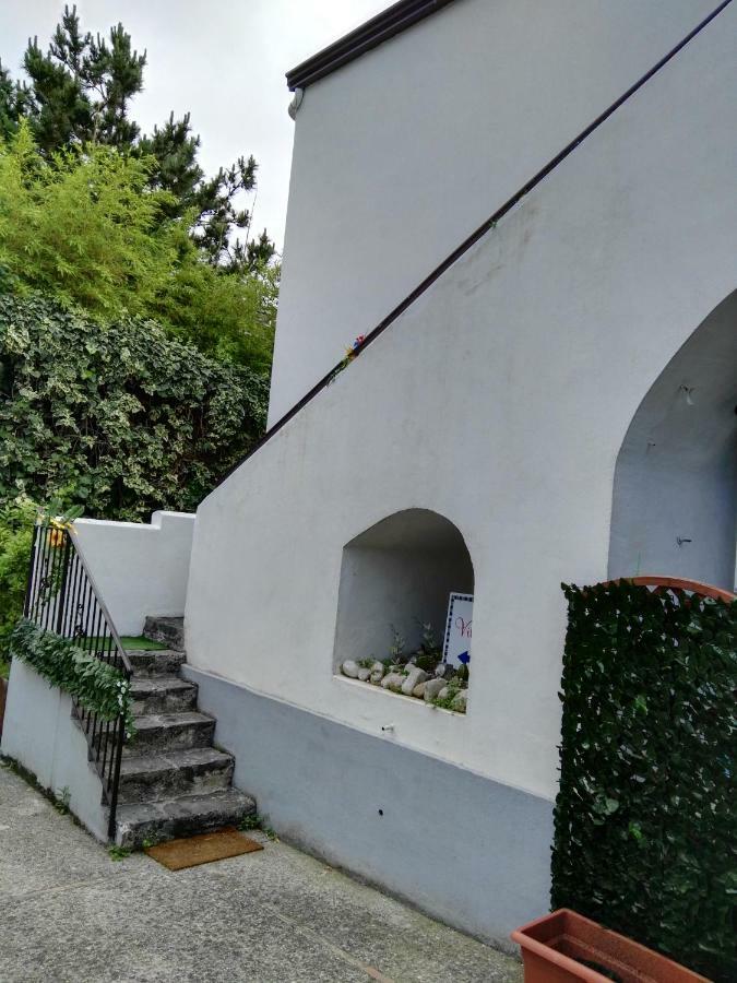 Villa Vittoria Mini Hotel Salerno Eksteriør bilde